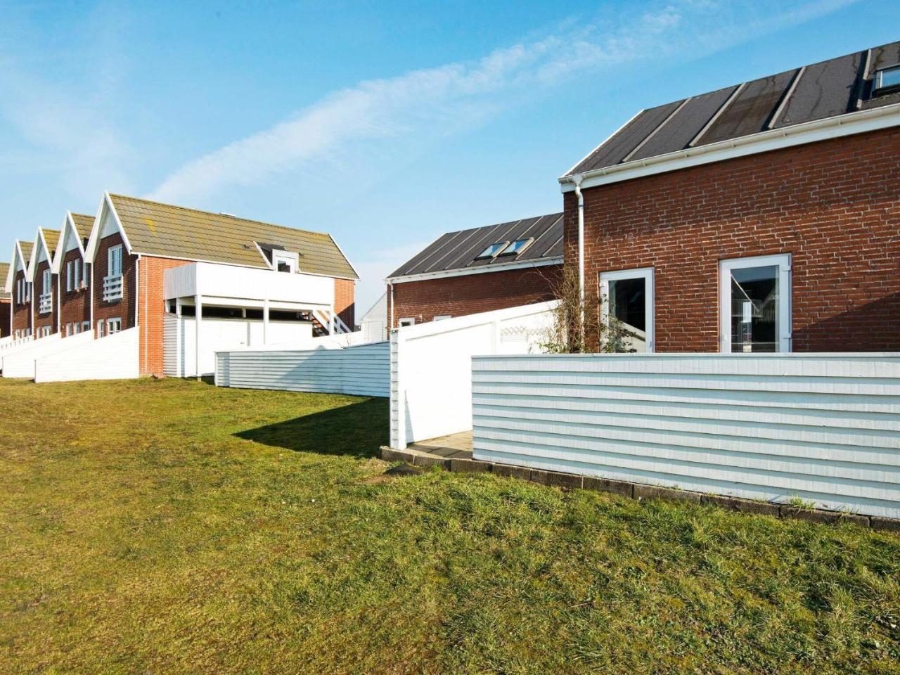 Three-Bedroom Holiday Home In Romo 39 Rømø Kirkeby Екстериор снимка